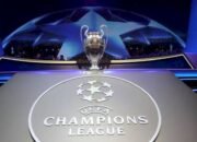 Cek di sini link live streaming tempat menonton Super Big Match Champions League live score real-time.