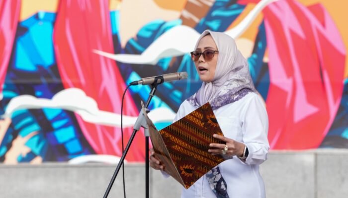 Kemenpora Gelar Apel Pagi, Sesdep Mulyani Tekankan Pentingnya Disiplin dan Loyalitas ASN di Tengah Efisiensi Anggaran