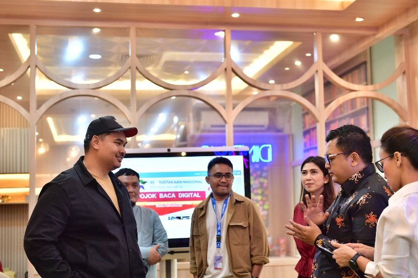 Garuda TV sedang berbenah diri dengan mengembangkan teknologi AI untuk memperluas jangkauan konten mereka di berbagai platform media.