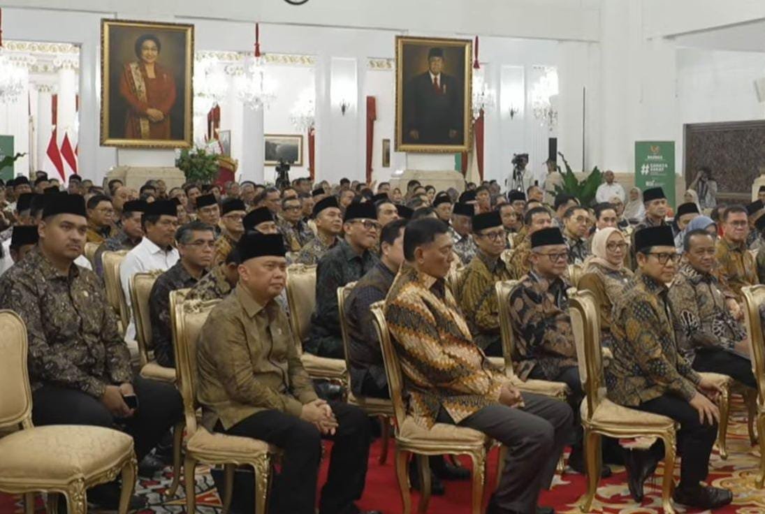 Wamenpora hadiri sidang kabinet, Presiden Prabowo optimis Timnas Indonesia bangkit meski kalah dari Australia, berharap lolos Piala Dunia.
