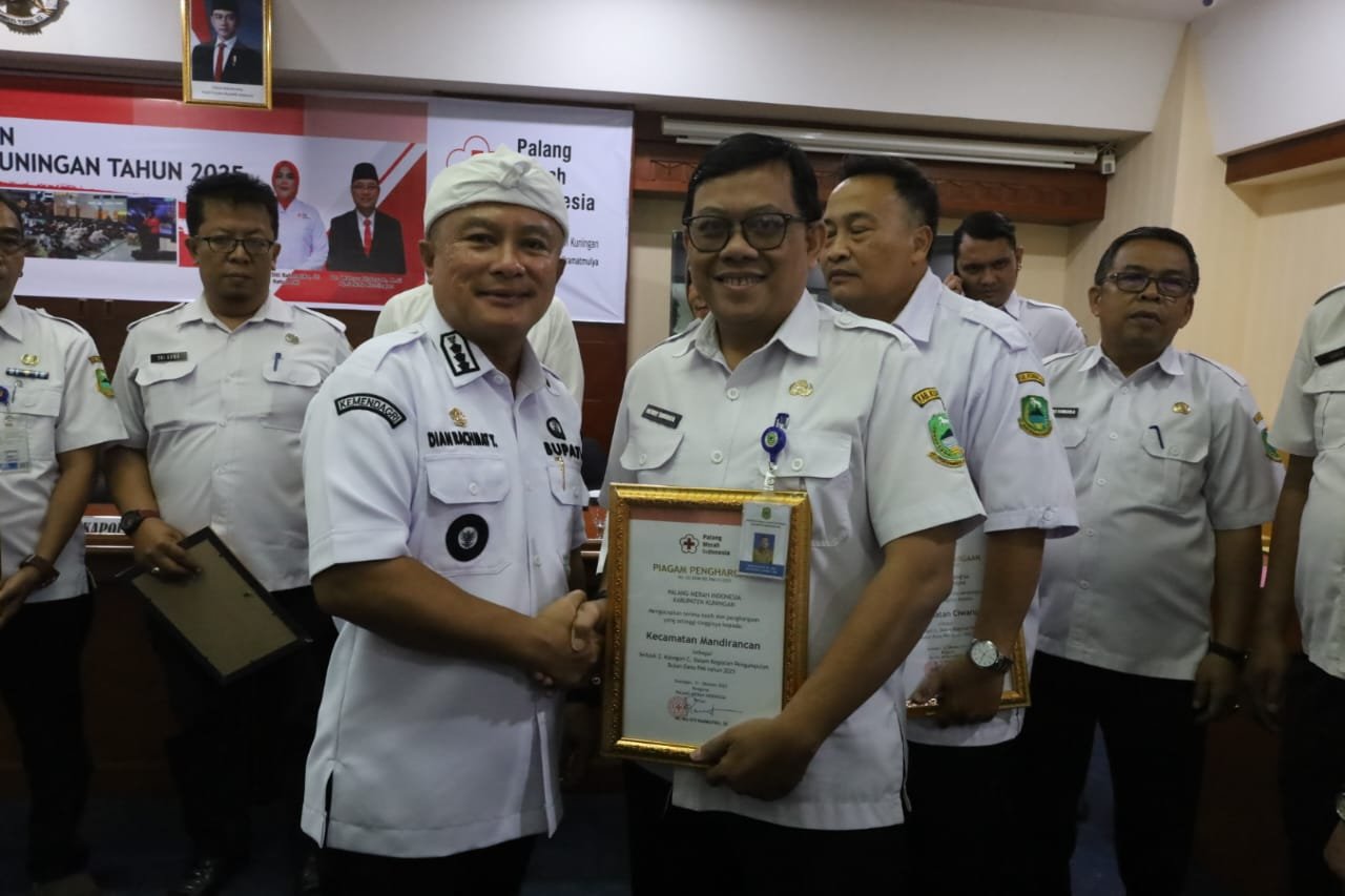 Bulan Dana PMI Kuningan 2025 sukses kumpulkan Rp703 juta, naik 40% dari tahun lalu; Bupati menagih kontribusi lebih besar dari sektor swasta!