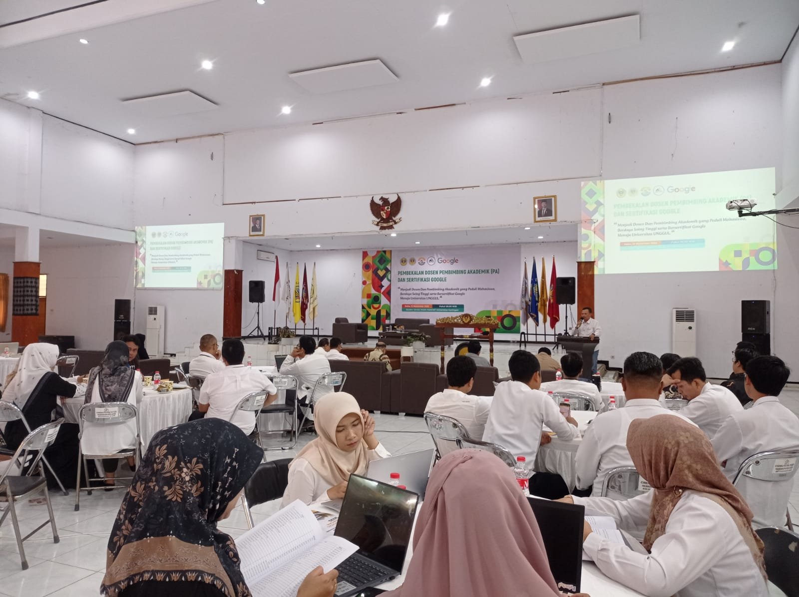 Uniku bekali 62 dosen PA dengan sertifikasi Google, dorong mahasiswa unggul dan siap bersaing di dunia internasional.