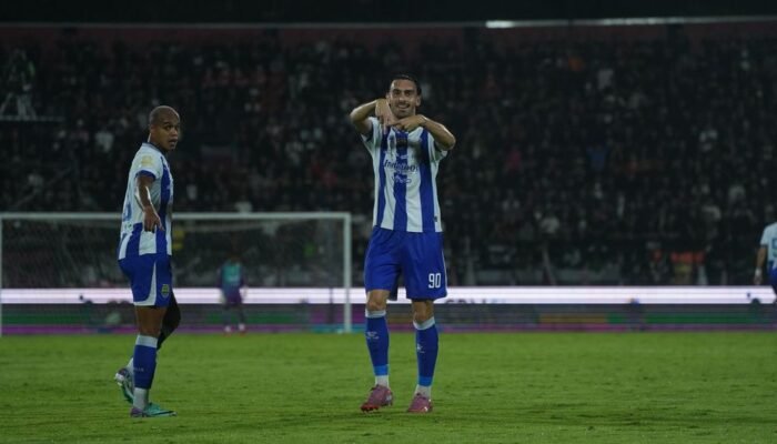 Jung Maju Maung Bandung Taklukan Bali United di Wayan Dipta! Persib Melesat ke 3 Besar Klasemen Super League