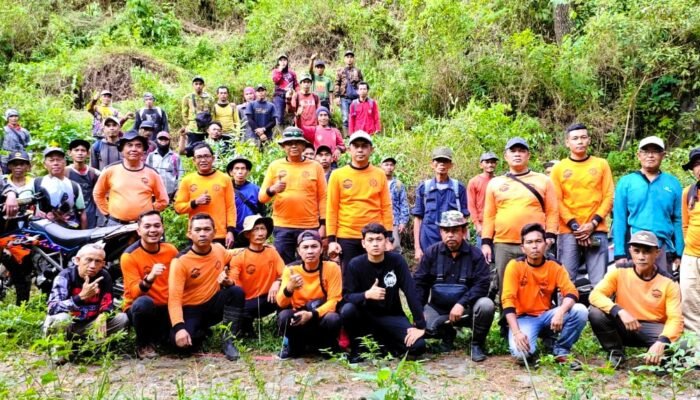 Tanam 1.000 Bibit Pohon di Lereng Curam, Aksi Nyata KTH Silihwangi Pulihkan Hutan Gunung Ciremai