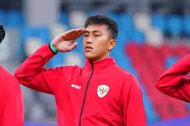 Tempat Menonton Persib Bandung vs Borneo FC Link Live Streaming Taktik Nekat Bojan Hodak! Kiper 18 Tahun Jaga Gawang Maung di Laga Genting!