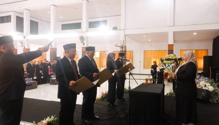 Anna Lantik Wakil Rektor Uniku Periode 2026-2030, Siap Kawal Transformasi Kampus