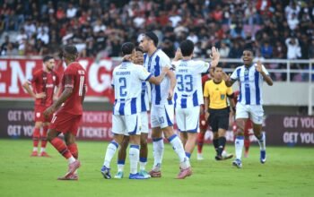 Efisien dan Solid, PERSIB Lewati Ujian di Stadion Manahan Solo Berkat Gol Jung Tanduk Persis Terbenam di Dasar Klasemen Liga 1