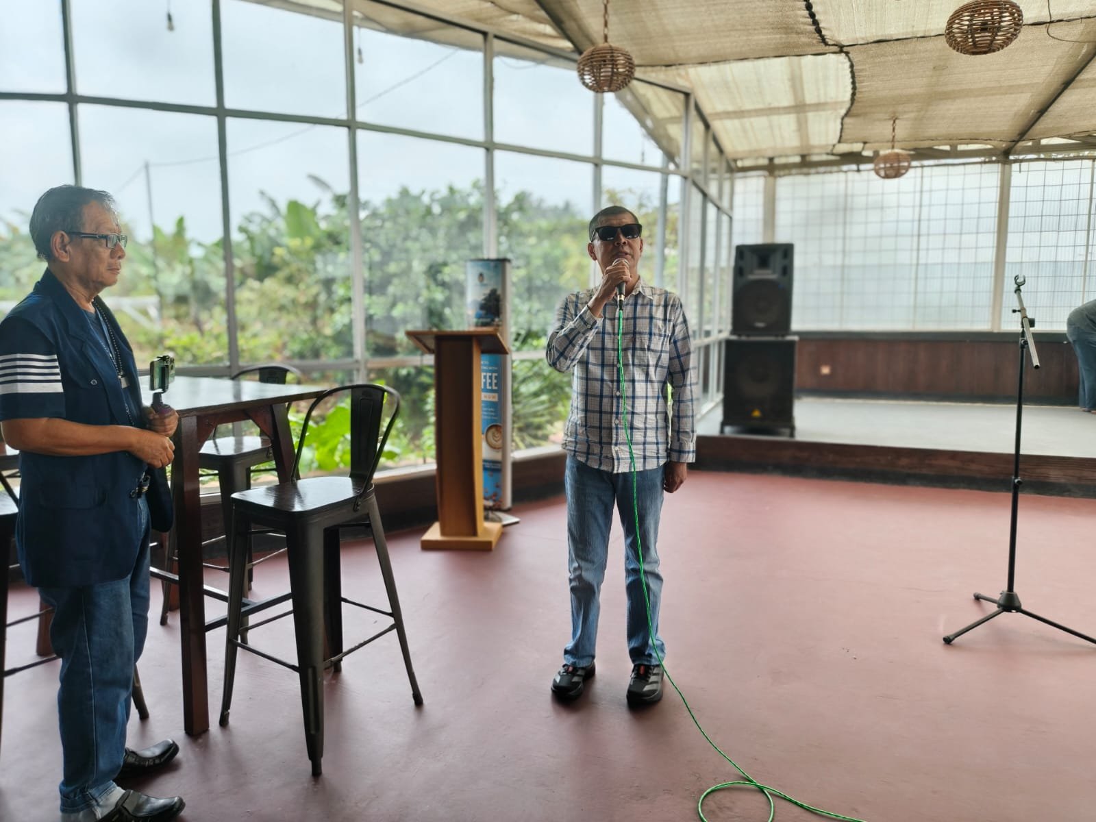 Kepala Disdikbud Kuningan, Elon Carlan gelar munggahan bersama wartawan, ajak media awasi kinerja dinas dan dorong inovasi pendidikan.