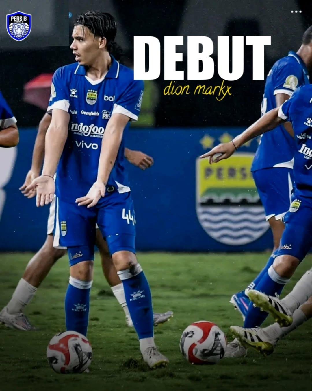 Debut spartan Dion Markx perkuat Persib Maung Bandung kalahkan Persita Tangerang dengan skor 1-0 hingga kukuh di puncak klasemen Liga 1.