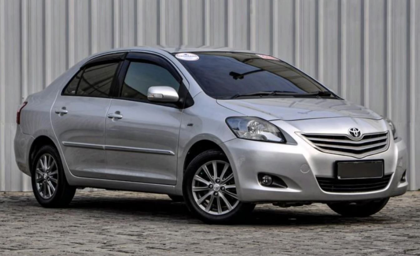 Daftar mobil bekas Rp50 jutaan terbaik di 2026. Mulai dari Honda Jazz hingga Vios Limo, ini pilihan unit irit yang pas buat anak muda.