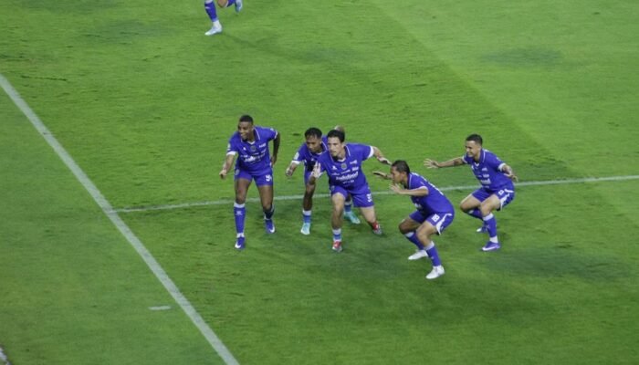 PERSIB Menang Lagi! Pergantian Pemain yang Dilakukan Bojan Hodak Tepat Sasaran, Malut United tak Berdaya Dihujam 2 Gol