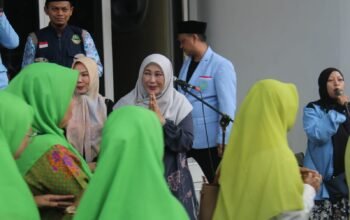 Pawai Tarhib meriah di Car Free Day Kuningan. Pemkab dan DMI ajak warga sambut Ramadhan 1447 H penuh semangat.