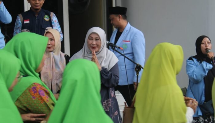 Ribuan Warga Kuningan Tumpah Ruah Ikut Pawai Tarhib Sambut Ramadhan 1447 H