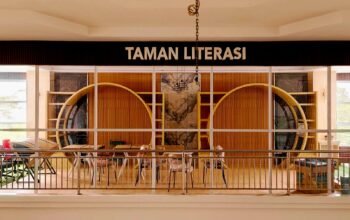 Taman Literasi di Gedung Setda Kuningan Resmi Dibuka, Bupati Dian Ingatkan ASN Jangan Hanya Suruh Warga Membaca
