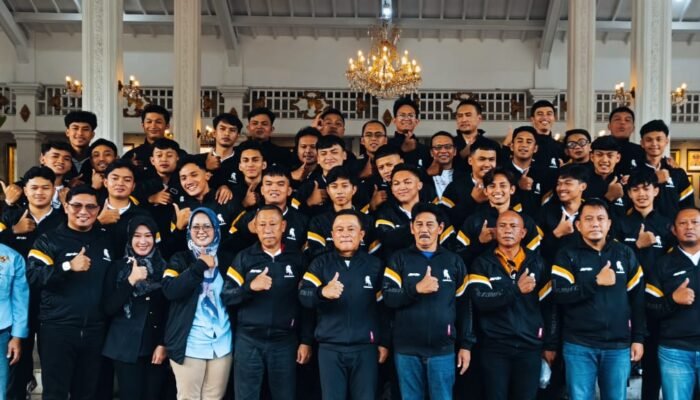 Pesan Bupati Kuningan untuk PROTON FC Menuju PFL 2: Menang Penting, tapi Jaga Nama Baik Daerah Jangan Sampai Tertinggal