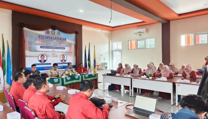 Potret Mutu Kampus, Tim Asesor LAM-PTKes Bedah Kualitas Prodi Farmasi UM Kuningan