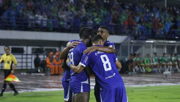 Dari Dominan ke Bertahan, PERSIB Amankan Tiga Poin Krusial! Bali United Pulang tanpa Oleh-oleh Bandung