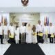 Halal Bihalal Uniku meriah dengan pengumuman akreditasi A Prodi PBI dan hadiah umrah gratis bagi 10 dosen serta staf kampus.