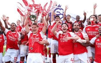 Klasemen Liga Inggris Final: Arsenal juara Premier League. Tottenham selamat dari degradasi, sementara West Ham United degradasi.