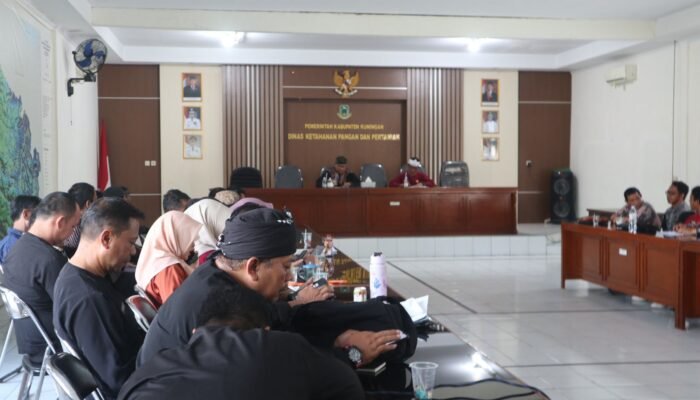 Amankan Stok Beras 2026, Petani Kuningan Dapat Bantuan 50 Hand Sprayer: Antisipasi Serangan Hama Pengganggu