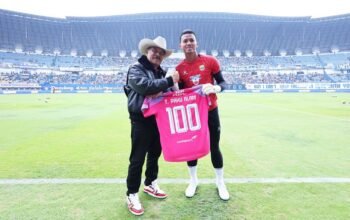 Teja Paku Alam Tembus ‘Club 100’: Sejarah Baru di Persib Bandung