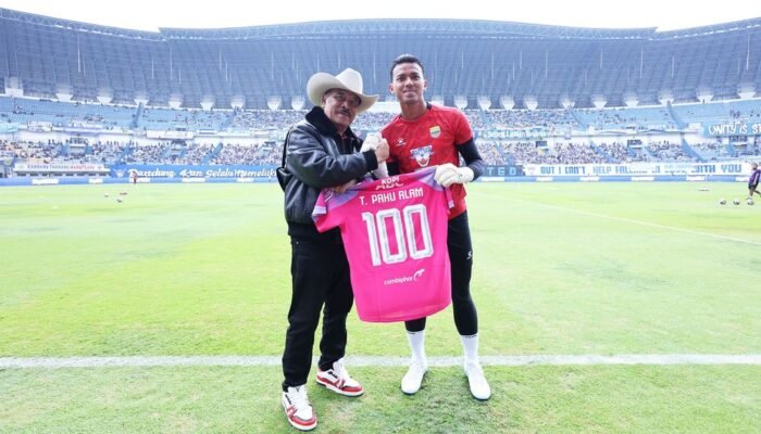Teja Paku Alam Tembus ‘Club 100’: Sejarah Baru di Persib Bandung