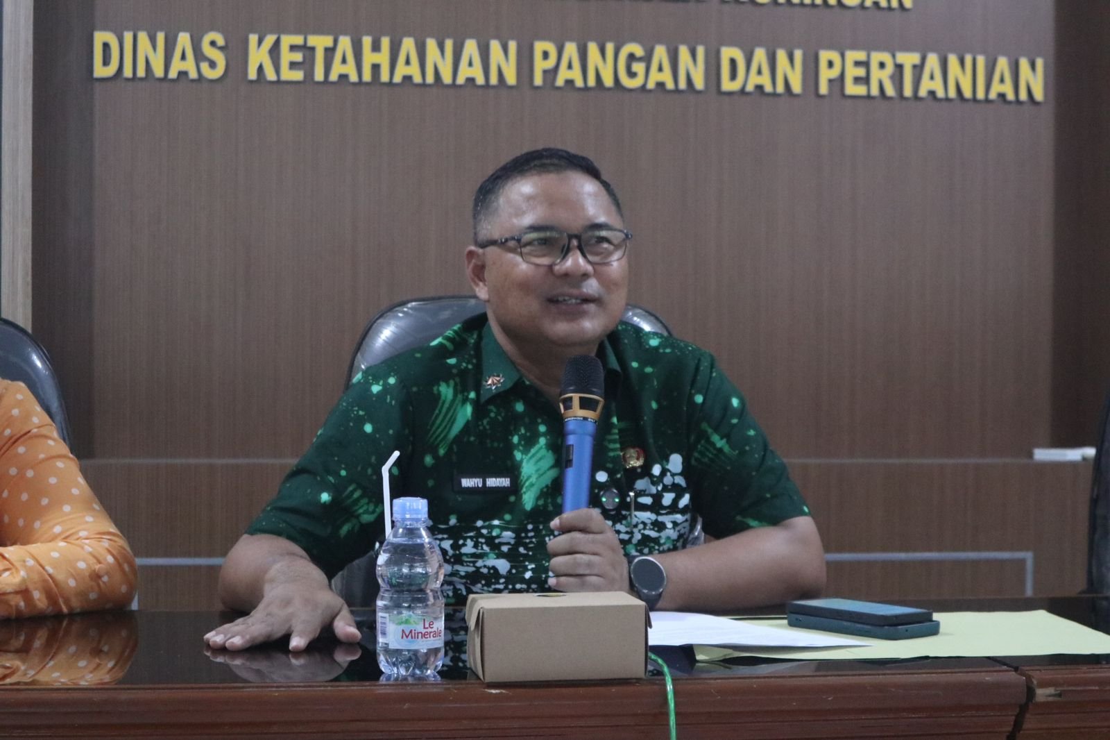 Diskatan Kuningan verifikasi ketat penerima bantuan pupuk hayati cair 2026 untuk 229 kelompok tani di 32 kecamatan.
