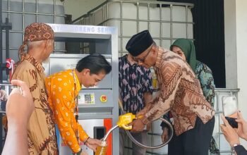 Akibat Dolar Menggila POMINDO Solusi Ekonomi Desa di Karawang