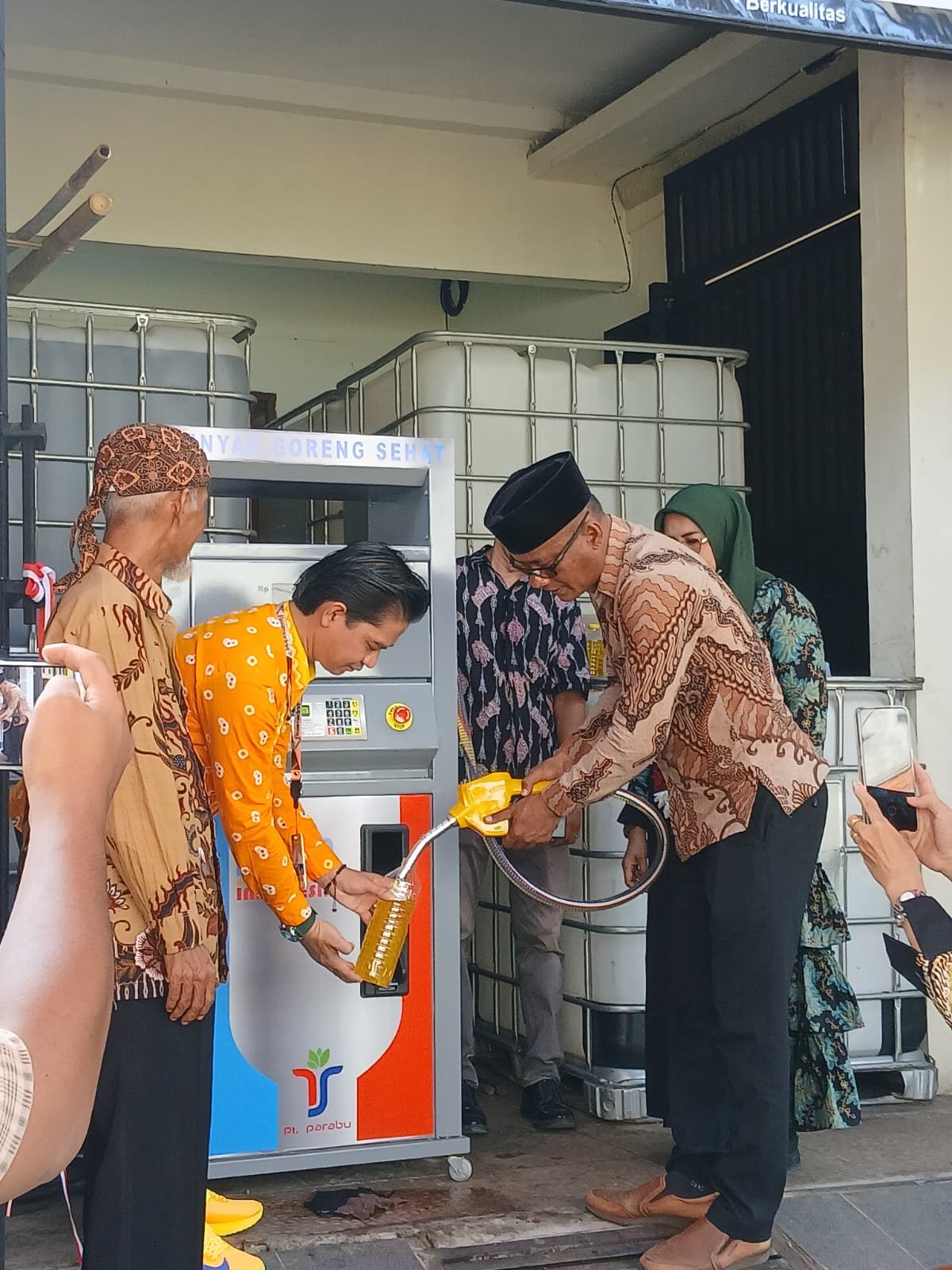 Pomindo resmikan depo pertama di Karawang untuk memperkuat distribusi minyak goreng saat Rupiah menghadapi tekanan dolar AS.