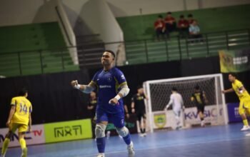 Proton FC Kuningan sukses melaju ke Grand Final Pro Futsal League 2 usai menumbangkan KLN Elite Jakarta dengan skor meyakinkan 3-1.
