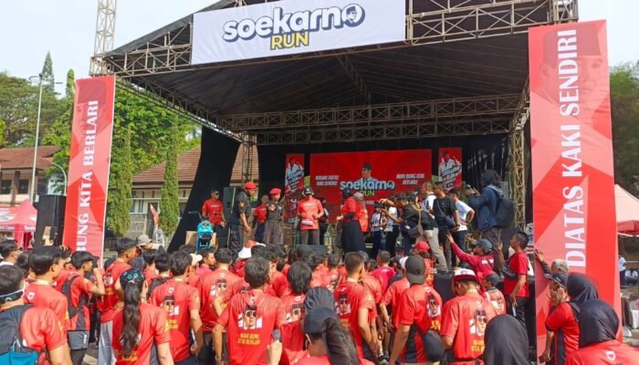Soekarno Run 2026 di Kuningan, Ratusan Peserta Rayakan Bulan Bung Karno dengan Semangat Nasionalisme