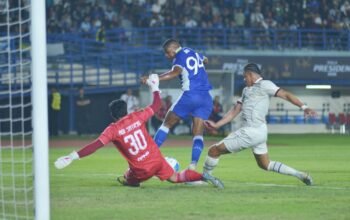 Persib tekuk Arema FC 1-0 di Piala Presiden 2026. Gol Uilliam Barros jadi penentu, Maung Bandung soroti chemistry pemain.