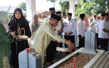 Haul Syekh Maulana Akbar dan Tentang Wajah Pembangunan Kuningan