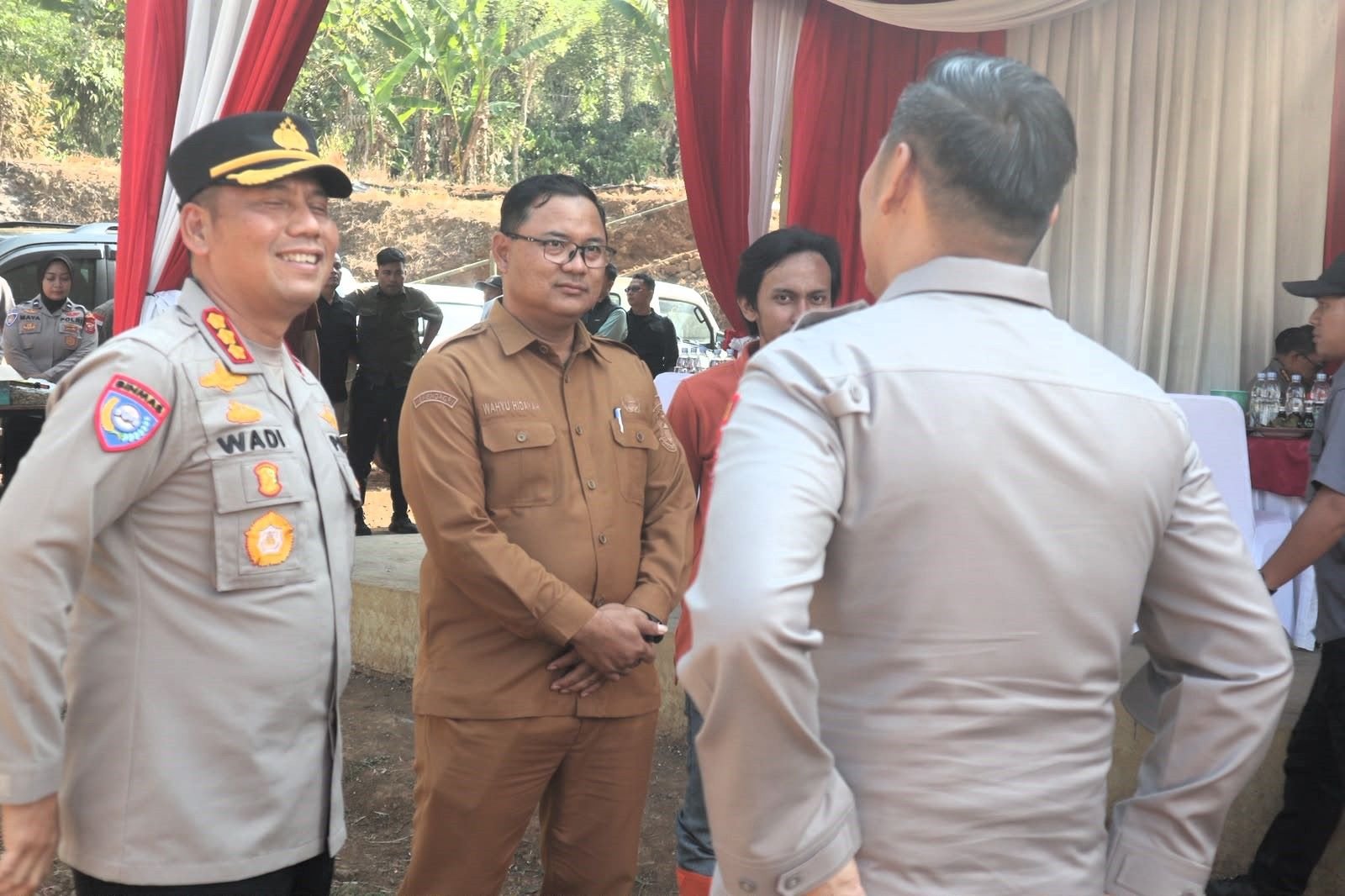 Kuningan mulai uji tanam bawang putih dari lahan 0,2 hektare sebelum diperluas. Target CPCL mencapai 17 hektare untuk petani.
