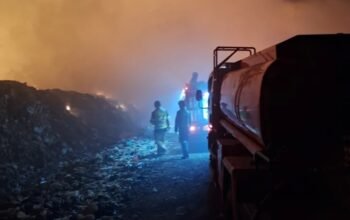 Api TPSA Ciniru Sudah Lahap 4 Hektare, BPBD Kerahkan Drone Thermal Padamkan Titik Kebakaran Tersembunyi