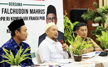 Anggota MPR RI, KH An'im Falachuddin