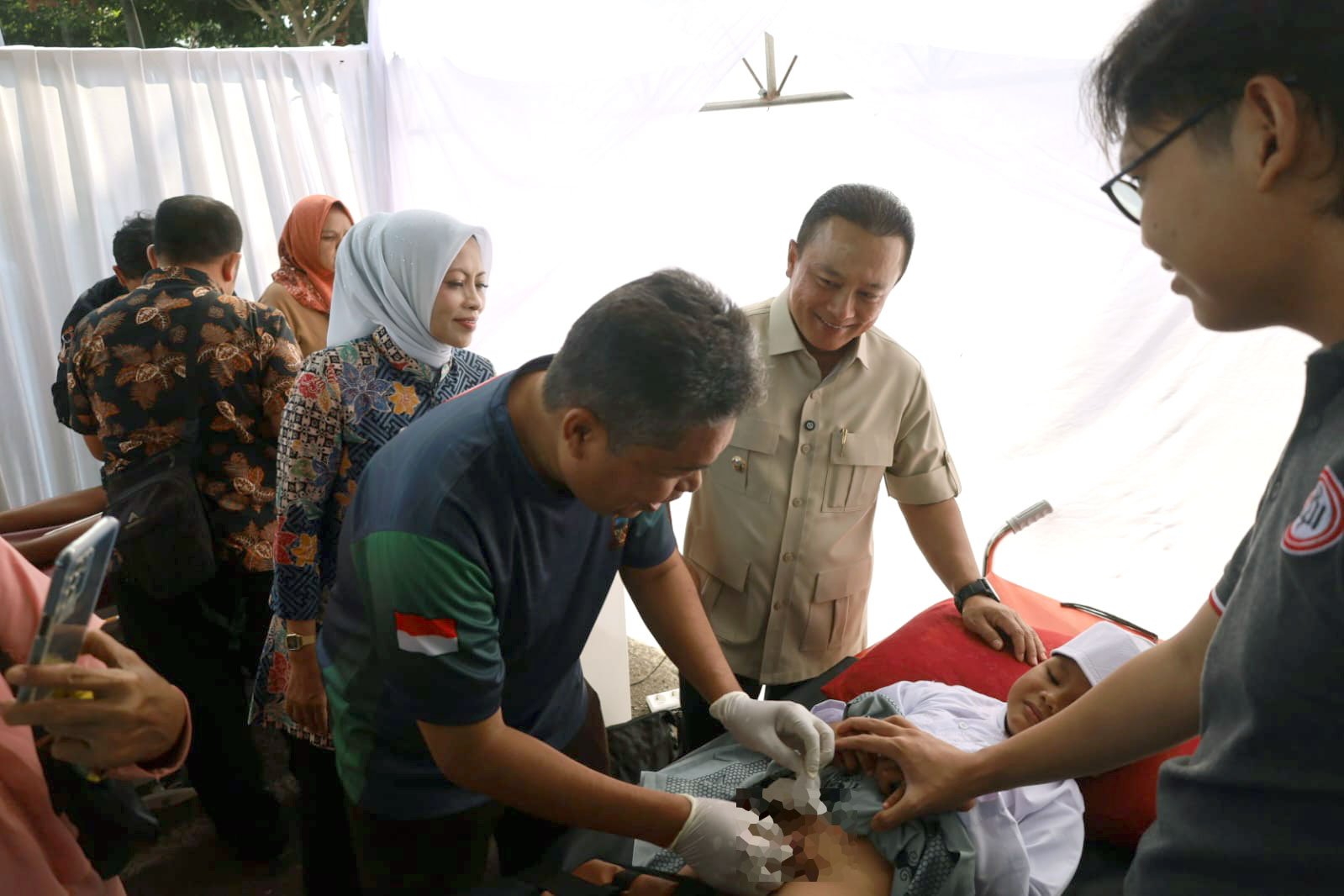 Meriahkan Hari Jadi ke-528 Kuningan, 151 anak ikuti khitan massal gratis di RSUD Linggajati hasil kolaborasi LKKS dan Pemkab.