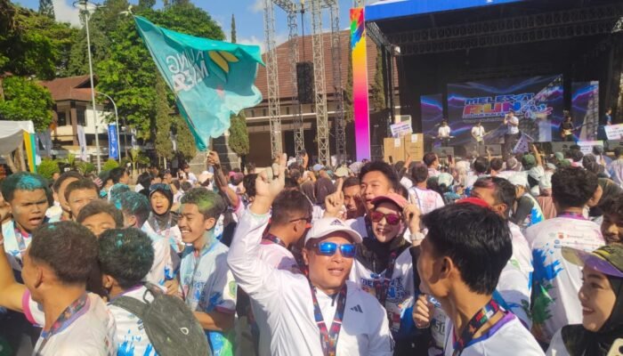 Ribuan Pelari Tumpah ke Jalan, MELESAT RUN Warnai Hari Jadi ke-528 Kuningan
