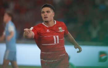 Timnas Indonesia menang 2-0 atas Singapura di ASEAN Cup 2026. Ragnar dan Romeny cetak gol, Garuda tempati posisi kedua Grup A.
