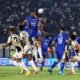 Persib Maung Bandung bangkit dari ketertinggalan 0-2 melawan Dewa United. Marc Klok dan Balsa Sekulic memastikan laga berakhir imbang 2-2.
